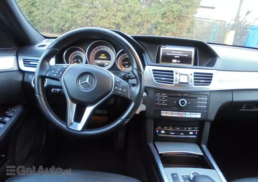 MERCEDES-BENZ Klasa E 220 BlueTEC BlueEFFICIENCY Edition 9G-TRONIC Avantgarde