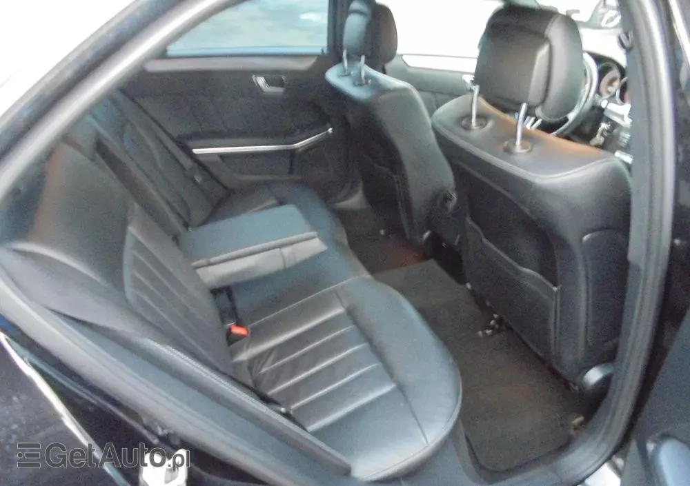 MERCEDES-BENZ Klasa E 220 BlueTEC BlueEFFICIENCY Edition 9G-TRONIC Avantgarde