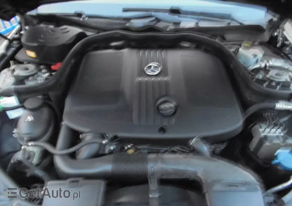 MERCEDES-BENZ Klasa E 220 BlueTEC BlueEFFICIENCY Edition 9G-TRONIC Avantgarde