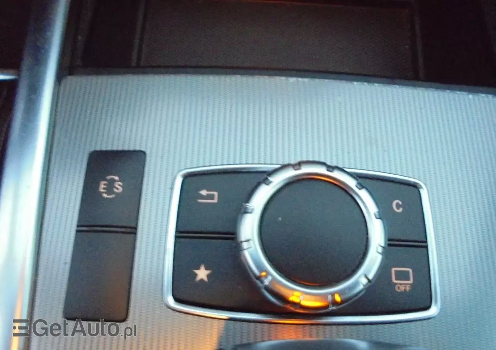 MERCEDES-BENZ Klasa E 220 BlueTEC BlueEFFICIENCY Edition 9G-TRONIC Avantgarde