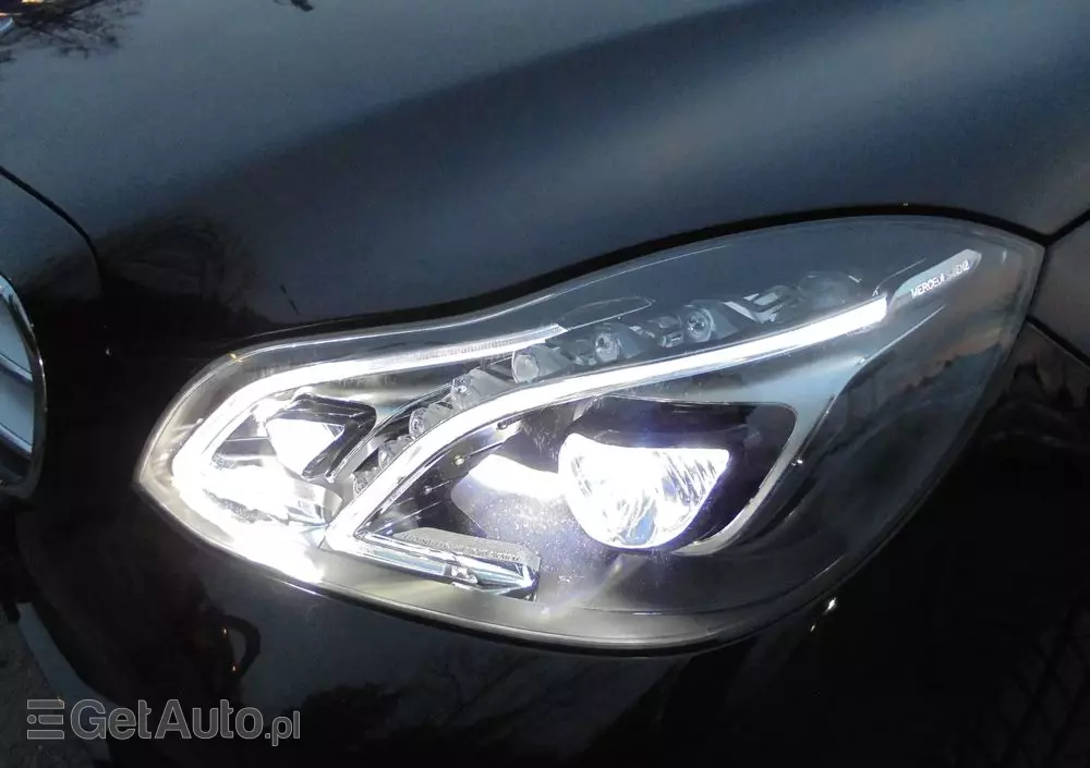 MERCEDES-BENZ Klasa E 220 BlueTEC BlueEFFICIENCY Edition 9G-TRONIC Avantgarde