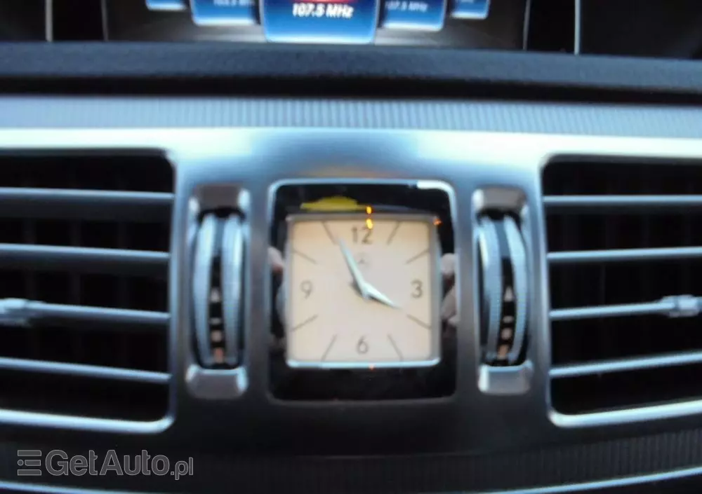 MERCEDES-BENZ Klasa E 220 BlueTEC BlueEFFICIENCY Edition 9G-TRONIC Avantgarde