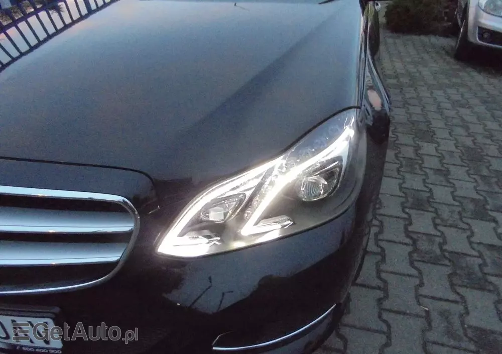 MERCEDES-BENZ Klasa E 220 BlueTEC BlueEFFICIENCY Edition 9G-TRONIC Avantgarde