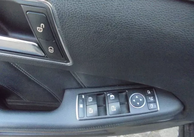 MERCEDES-BENZ Klasa E 220 BlueTEC BlueEFFICIENCY Edition 9G-TRONIC Avantgarde