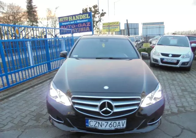 MERCEDES-BENZ Klasa E 220 BlueTEC BlueEFFICIENCY Edition 9G-TRONIC Avantgarde