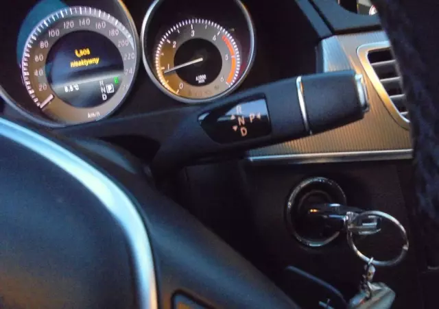 MERCEDES-BENZ Klasa E 220 BlueTEC BlueEFFICIENCY Edition 9G-TRONIC Avantgarde