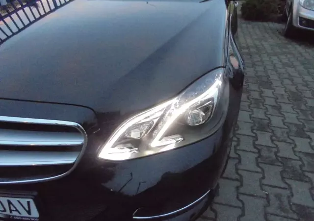 MERCEDES-BENZ Klasa E 220 BlueTEC BlueEFFICIENCY Edition 9G-TRONIC Avantgarde