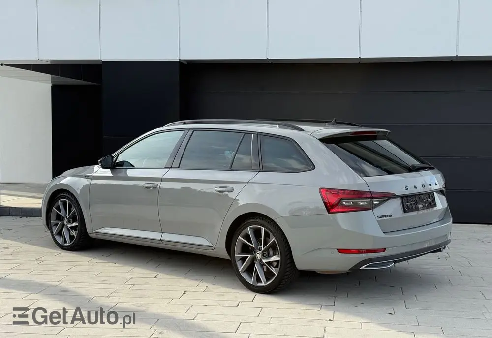 SKODA Superb 2.0 TDI SCR Sportline DSG