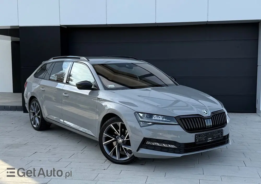SKODA Superb 2.0 TDI SCR Sportline DSG