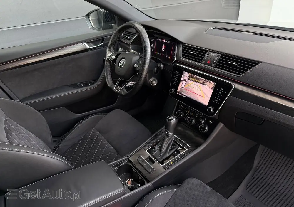 SKODA Superb 2.0 TDI SCR Sportline DSG