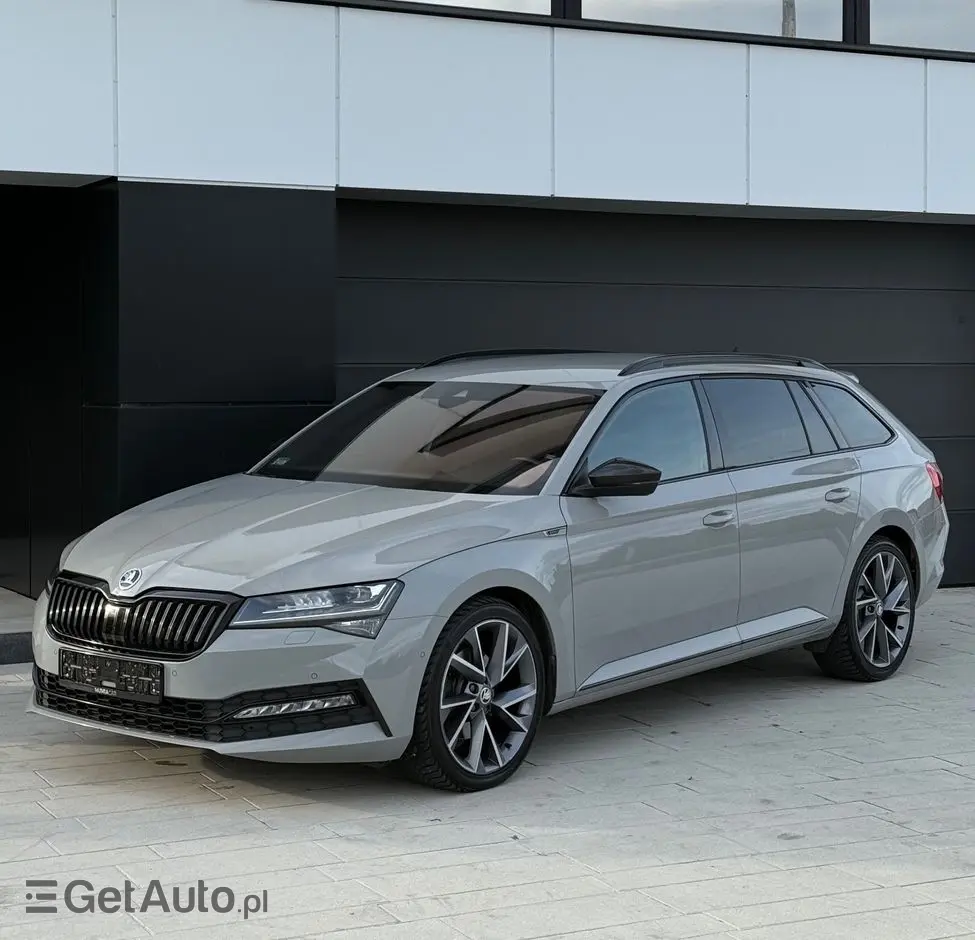 SKODA Superb 2.0 TDI SCR Sportline DSG