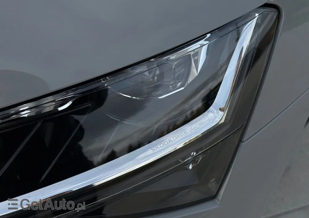 SKODA Superb 2.0 TDI SCR Sportline DSG