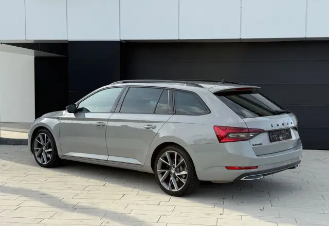 SKODA Superb 2.0 TDI SCR Sportline DSG
