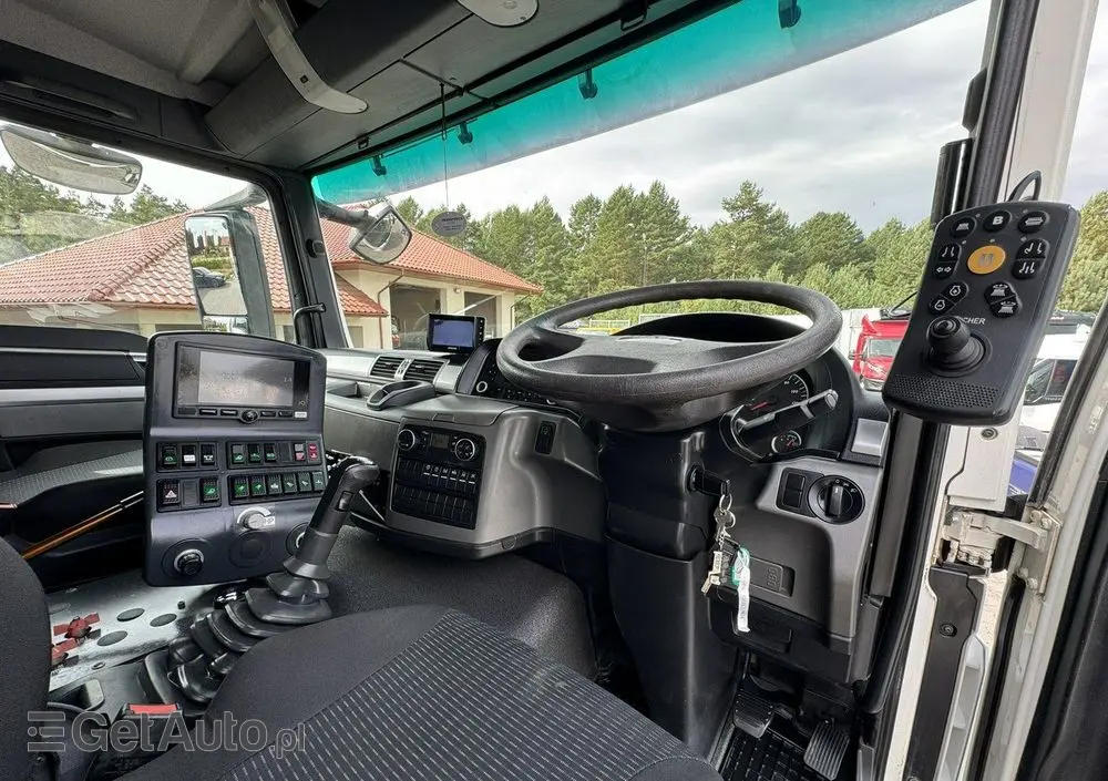 MAN TGS 18.320 E5 BUCHER OPTIFANT 8000 Zamiatarka Uliczna Euro 6 