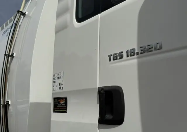 MAN TGS 18.320 E5 BUCHER OPTIFANT 8000 Zamiatarka Uliczna Euro 6 