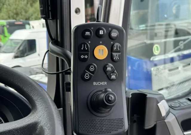 MAN TGS 18.320 E5 BUCHER OPTIFANT 8000 Zamiatarka Uliczna Euro 6 