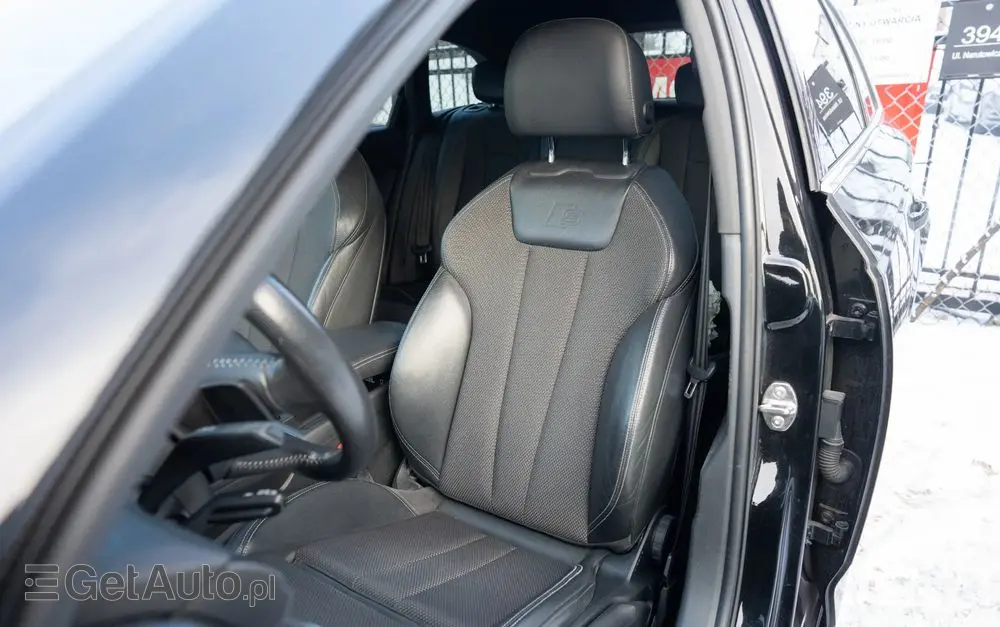 AUDI A4 Avant 2.0 TDI S tronic quattro sport