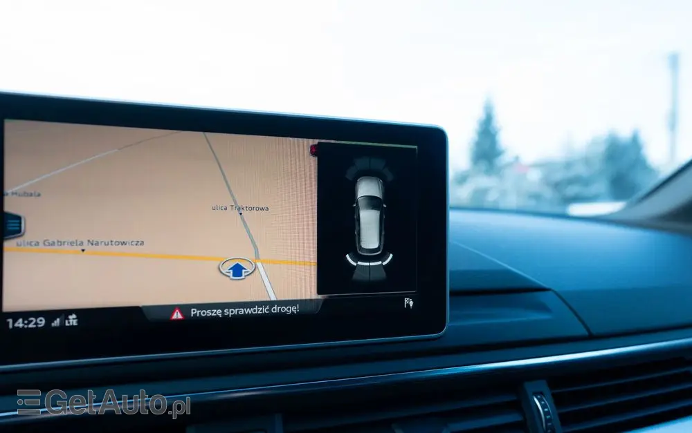 AUDI A4 Avant 2.0 TDI S tronic quattro sport