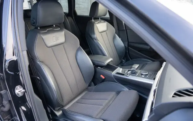 AUDI A4 Avant 2.0 TDI S tronic quattro sport