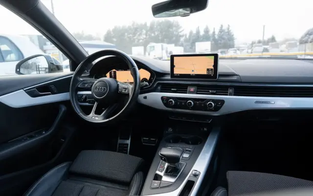 AUDI A4 Avant 2.0 TDI S tronic quattro sport