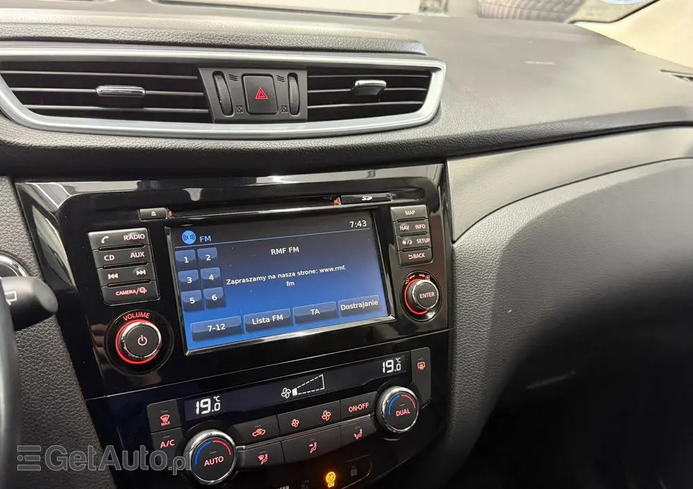 NISSAN Qashqai 1.2 DIG-T N-Vision