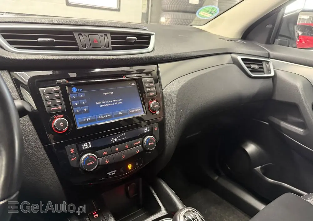 NISSAN Qashqai 1.2 DIG-T N-Vision