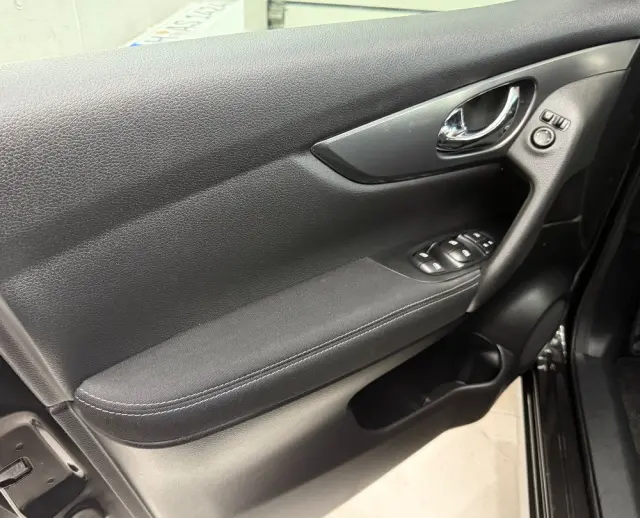 NISSAN Qashqai 1.2 DIG-T N-Vision