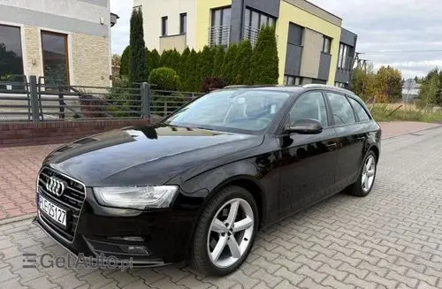 AUDI A4 