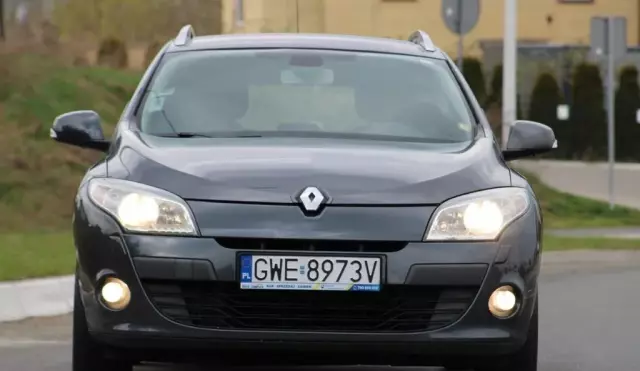 RENAULT Megane 