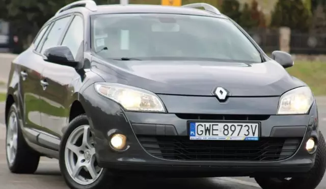 RENAULT Megane 