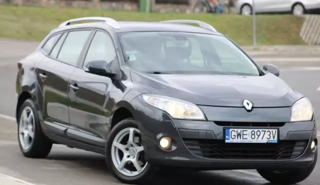 RENAULT Megane 
