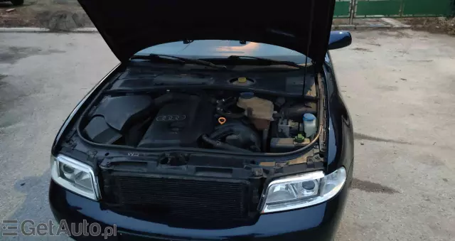 AUDI A4 Avant 1.8