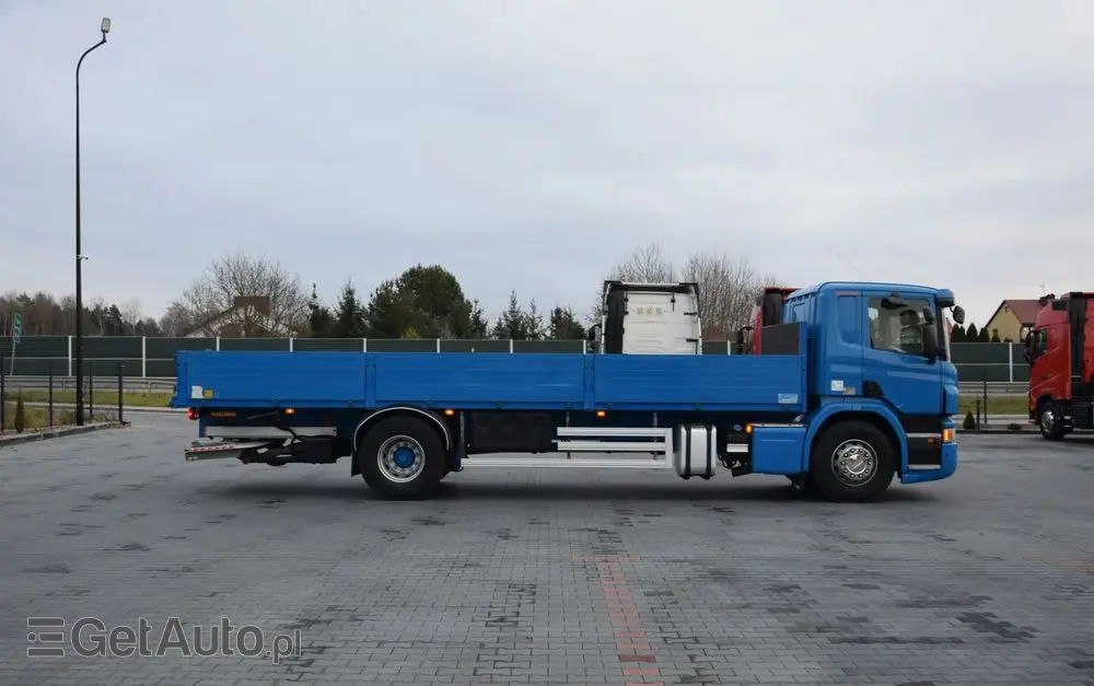 SCANIA P250 / EURO 6 / SKRZYNIA 7.8 M / WINDA DHOLLANDIA / PODUSZKI NA TYLNEJ OSI / RETARDER / KLIMA / TEMPOMAT / SERWISOWANY / SPROWADZONY 