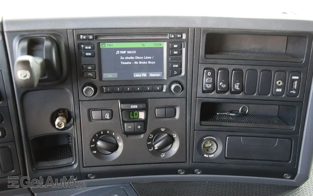 SCANIA P250 / EURO 6 / SKRZYNIA 7.8 M / WINDA DHOLLANDIA / PODUSZKI NA TYLNEJ OSI / RETARDER / KLIMA / TEMPOMAT / SERWISOWANY / SPROWADZONY 