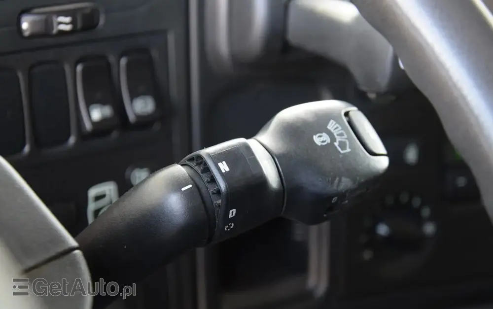 SCANIA P250 / EURO 6 / SKRZYNIA 7.8 M / WINDA DHOLLANDIA / PODUSZKI NA TYLNEJ OSI / RETARDER / KLIMA / TEMPOMAT / SERWISOWANY / SPROWADZONY 