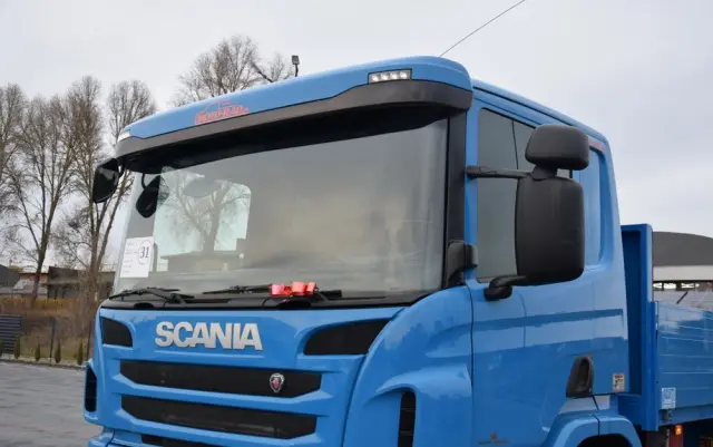 SCANIA P250 / EURO 6 / SKRZYNIA 7.8 M / WINDA DHOLLANDIA / PODUSZKI NA TYLNEJ OSI / RETARDER / KLIMA / TEMPOMAT / SERWISOWANY / SPROWADZONY 