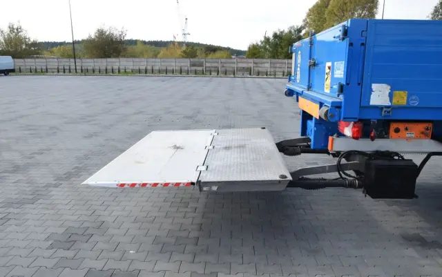 SCANIA P250 / EURO 6 / SKRZYNIA 7.8 M / WINDA DHOLLANDIA / PODUSZKI NA TYLNEJ OSI / RETARDER / KLIMA / TEMPOMAT / SERWISOWANY / SPROWADZONY 