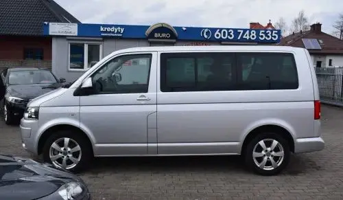 VOLKSWAGEN Transporter 