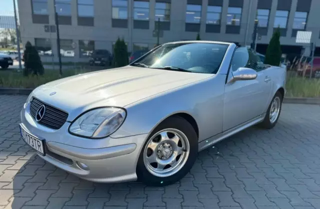 MERCEDES-BENZ SLK 