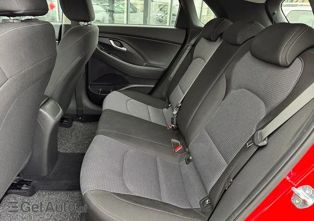 HYUNDAI I30 1.0 T-GDI Classic +