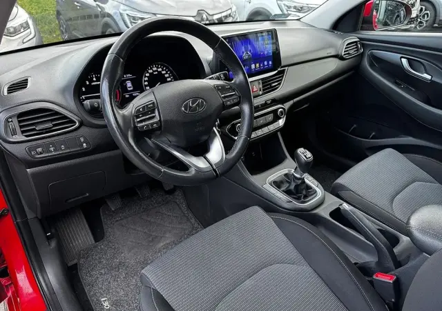 HYUNDAI I30 1.0 T-GDI Classic +