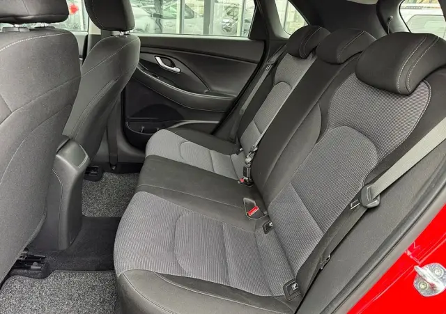 HYUNDAI I30 1.0 T-GDI Classic +