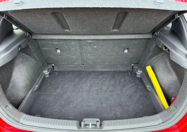 HYUNDAI I30 1.0 T-GDI Classic +