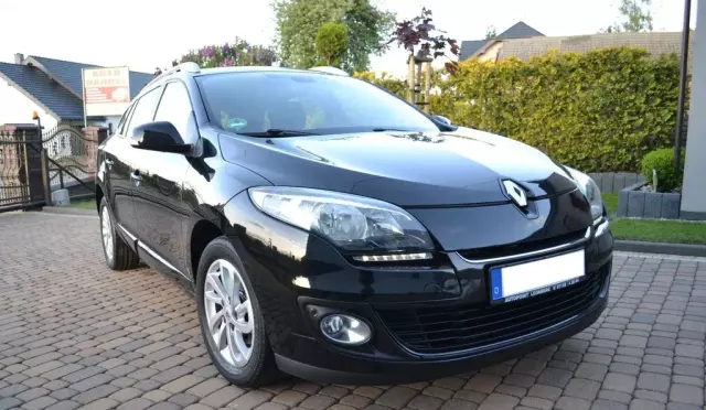 RENAULT Megane 