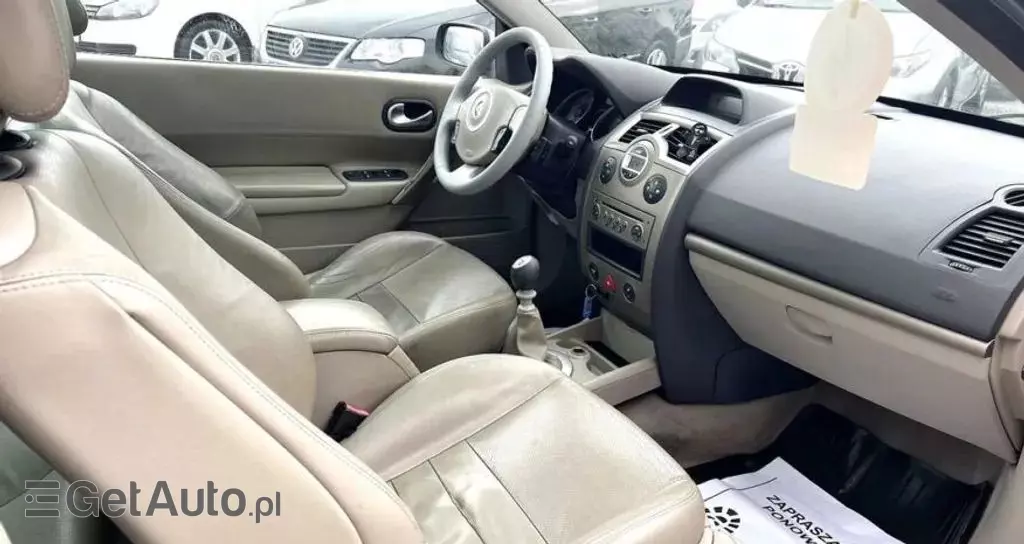 RENAULT Megane 