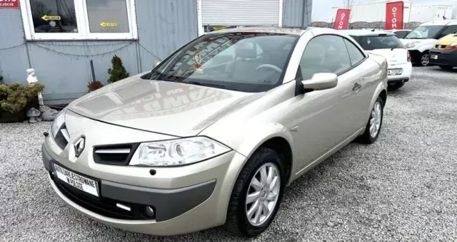 RENAULT Megane 
