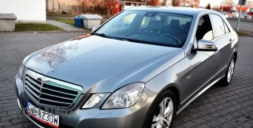 MERCEDES-BENZ Klasa E 