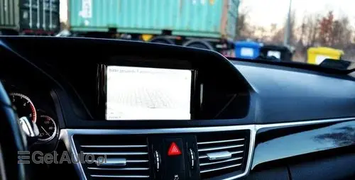 MERCEDES-BENZ Klasa E 