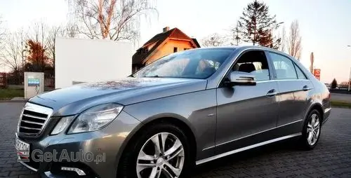 MERCEDES-BENZ Klasa E 