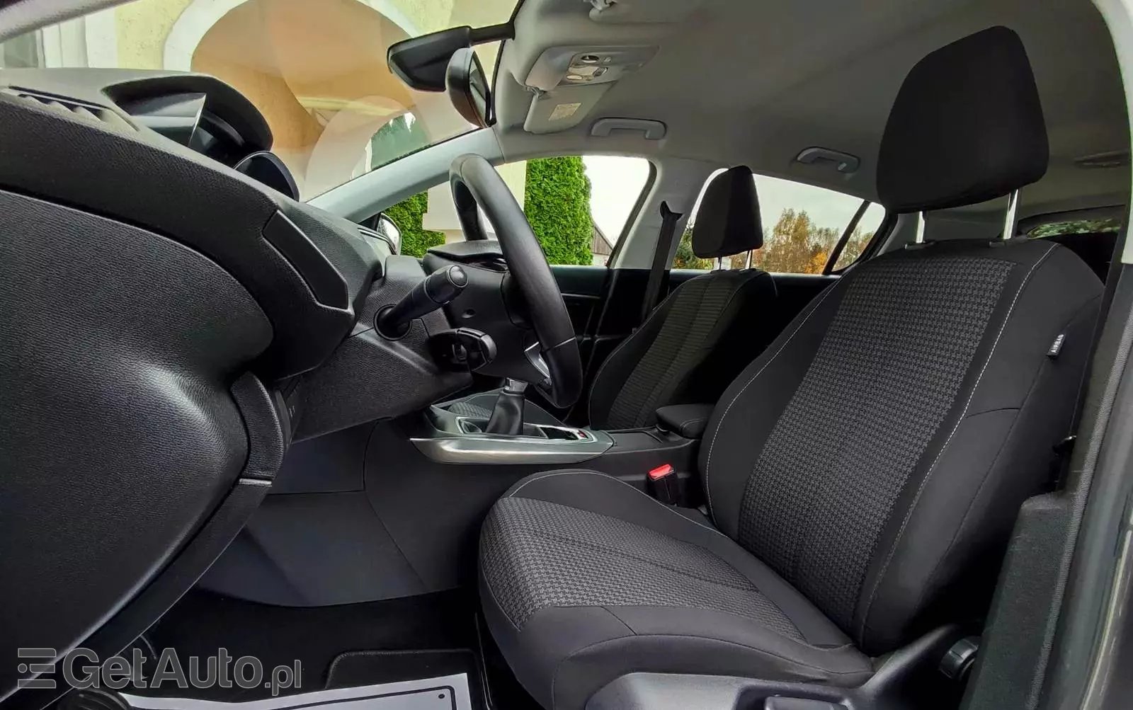 PEUGEOT 308 1.2 PureTech Allure S&S